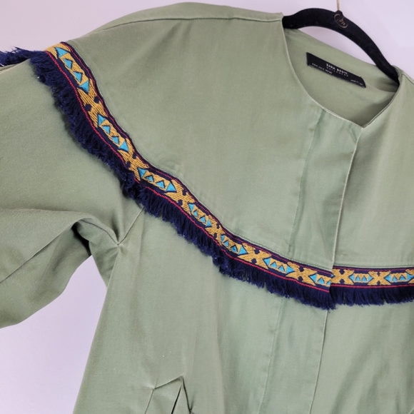 ZARA green cotton twill bell sleeve tribal southwest fringe trim zip jacket - Picture 6 of 14